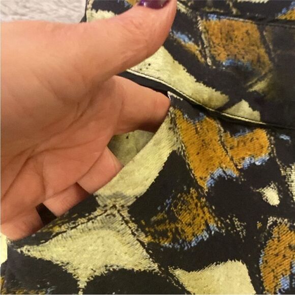 Oh, Boy! “ Butterfly print shorts, S - Picture 3 of 5